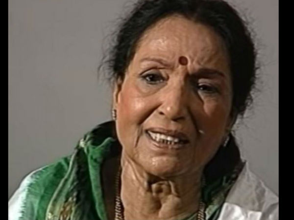 एक थप्पड़ की वजह से चेहरा खराब एक थप्पड़ की वजह से चेहरा खराब