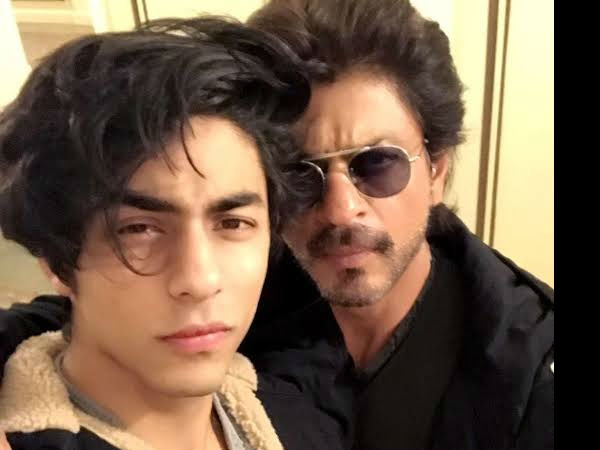 कोरोना के कारण रूक गई शूटिंग कोरोना के कारण रूक गई शूटिंग