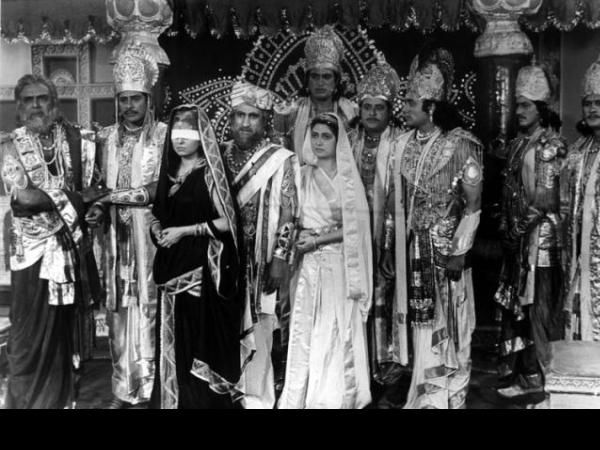 महाभारत की कास्ट एक साथ महाभारत की कास्ट एक साथ