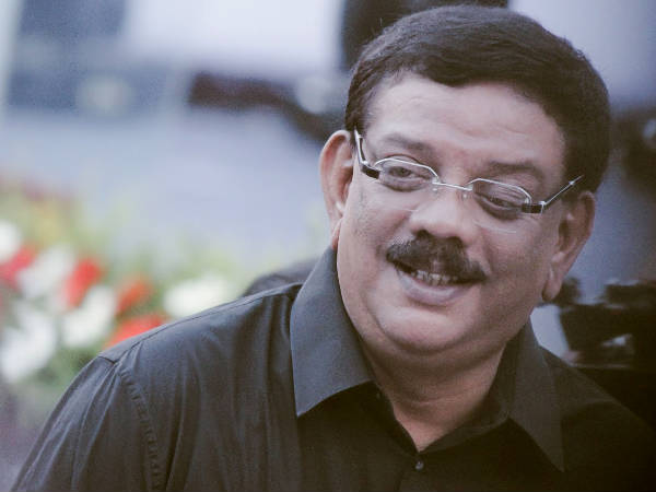 कॉफी पिलाकर टरका देते हैं कॉफी पिलाकर टरका देते हैं