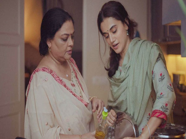 महिलाओं पर केंद्रित फिल्मों मं तापसी आईं नज़र महिलाओं पर केंद्रित फिल्मों मं तापसी आईं नज़र