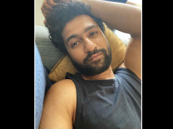 पड़े हैं तो पड़े हैं पड़े हैं तो पड़े हैं