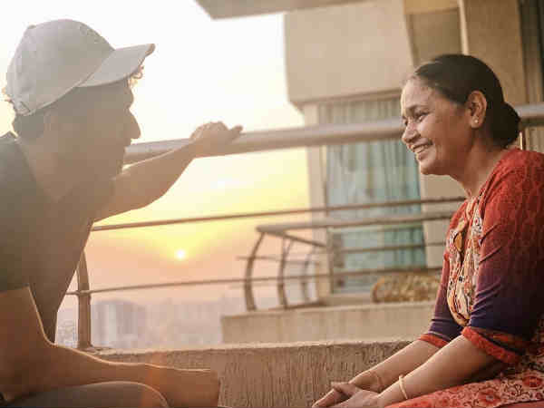मां के साथ समय मां के साथ समय