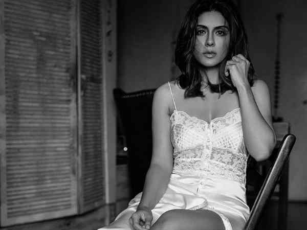 लैक्मे फैशन वीक लैक्मे फैशन वीक