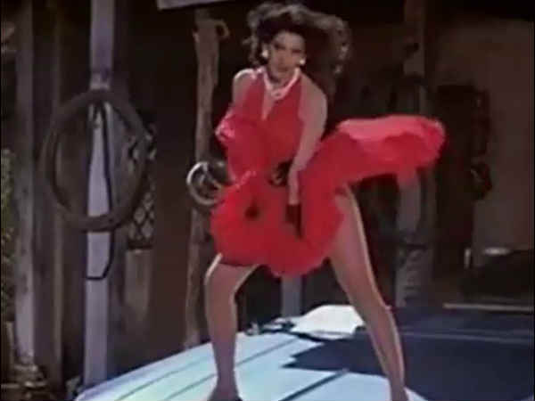पूजा बेदी का डांस पूजा बेदी का डांस