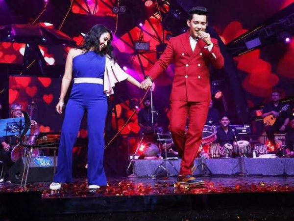 आदित्य ने कहा हम दोनों शाहरुख और काजोल हैं आदित्य ने कहा हम दोनों शाहरुख और काजोल हैं