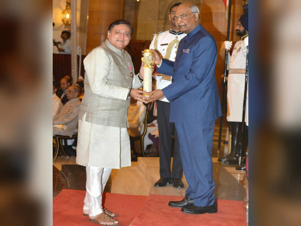 प्रतिक्रियाएं प्रतिक्रियाएं