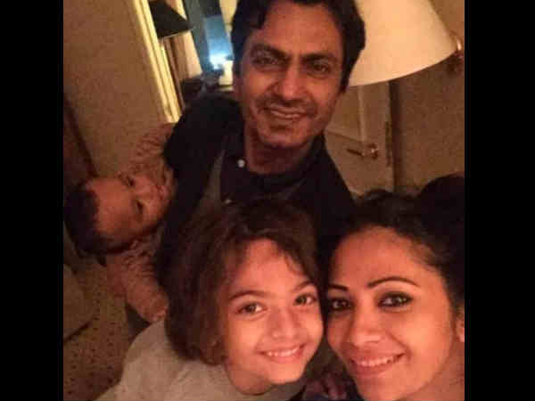 बच्चों से कोई फर्क नहीं पड़ता बच्चों से कोई फर्क नहीं पड़ता