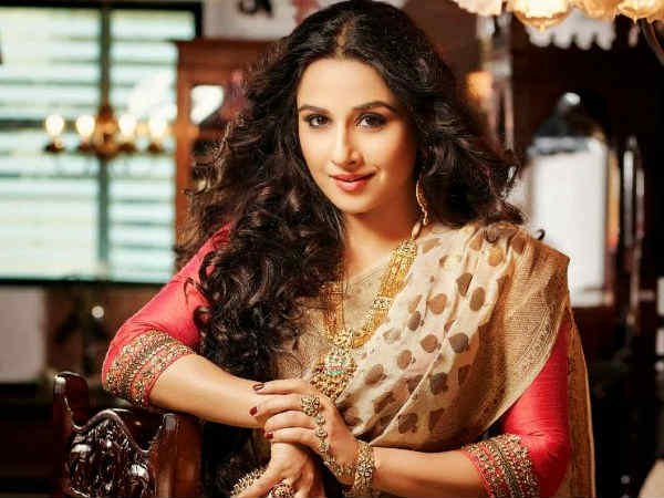natkhat-poster-starring-vidya-balan-out-fans-surprised-with-her-first-look natkhat-poster-starring-vidya-balan-out-fans-surprised-with-her-first-look