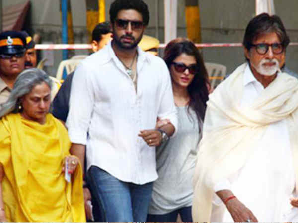 amitabh-bachchan-jaya-bachchan-live-separately-amar-singh-singh-s-explosive-revelations amitabh-bachchan-jaya-bachchan-live-separately-amar-singh-singh-s-explosive-revelations