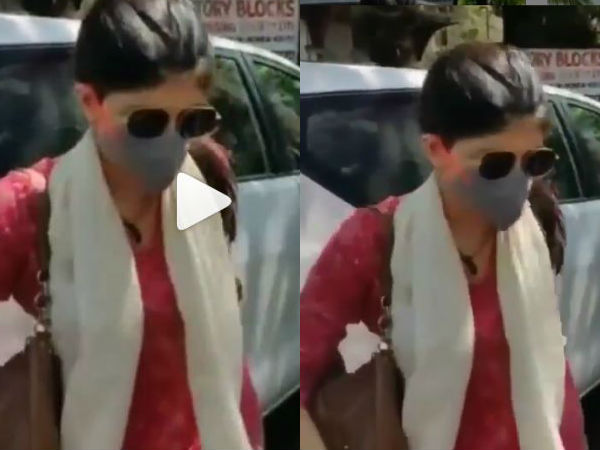 संजना से पुलिस की पूछताछ