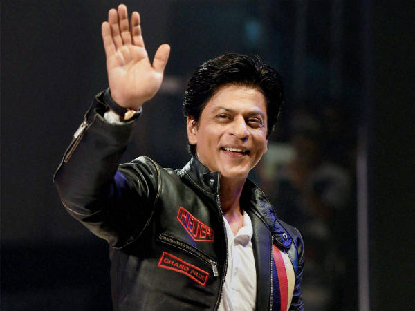 shah-rukh-khan-and-rajkumar-hirani-s-film-delayed-again-indefinitely shah-rukh-khan-and-rajkumar-hirani-s-film-delayed-again-indefinitely