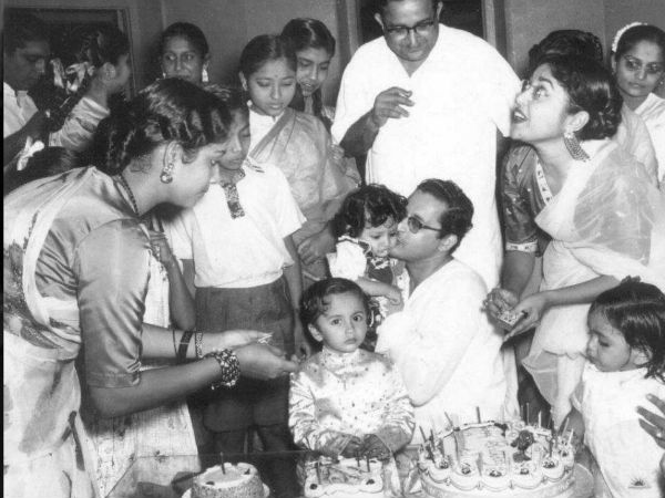 देवानंद की वजह से गुरुदत्त का ने बनाई पहली फिल्म देवानंद की वजह से गुरुदत्त का ने बनाई पहली फिल्म