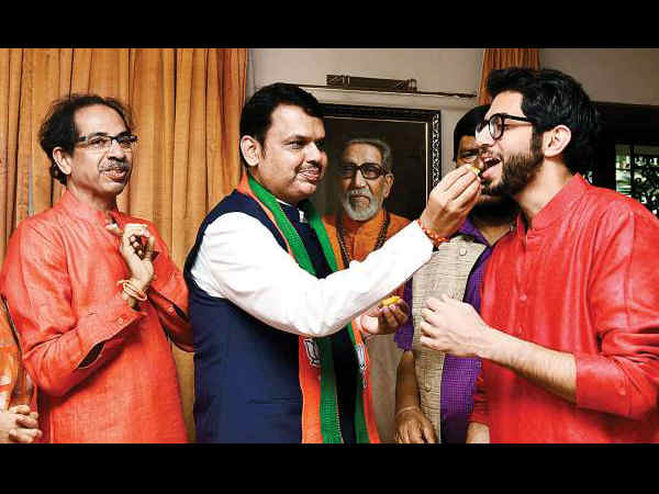 सरकार से परेशान है विपक्ष