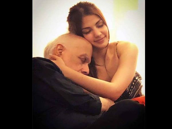 रिया और महेश भट्ट पर खुलासा