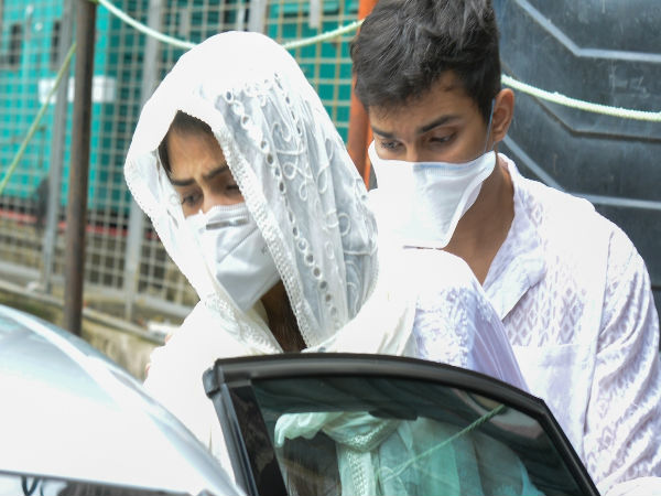 रिया ने कही बड़ी बातें