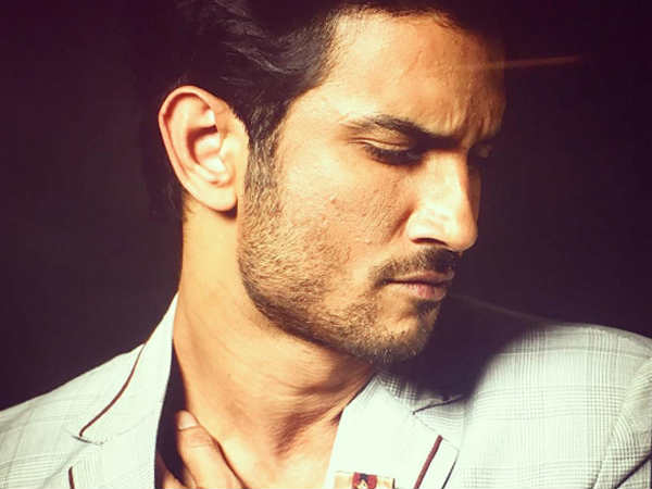 टॉप 10 से 15 सितारे कोकीन के एडिक्ट