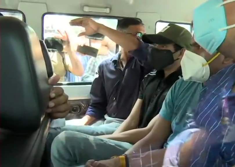 दीपेश ने भी खरीदें ड्रग्स