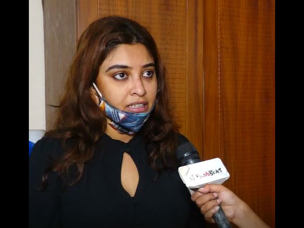 क्यों लिया दूसरे स्टार्स का नाम