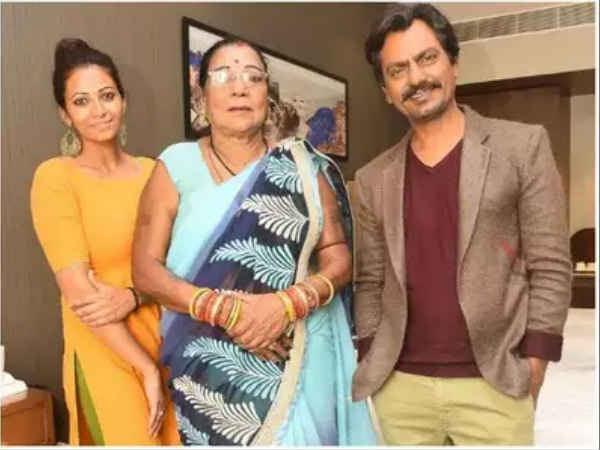 पहले भी दे चुके हैं धोखा