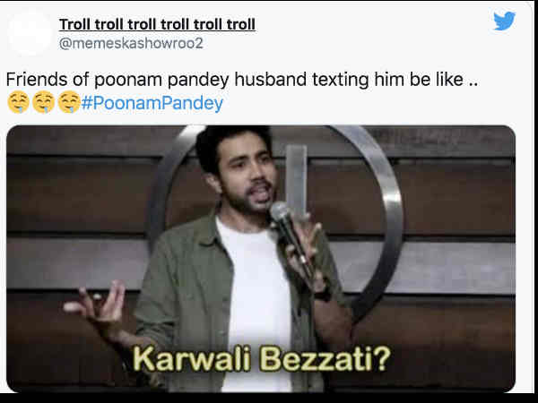 बेवकूफों की फौज