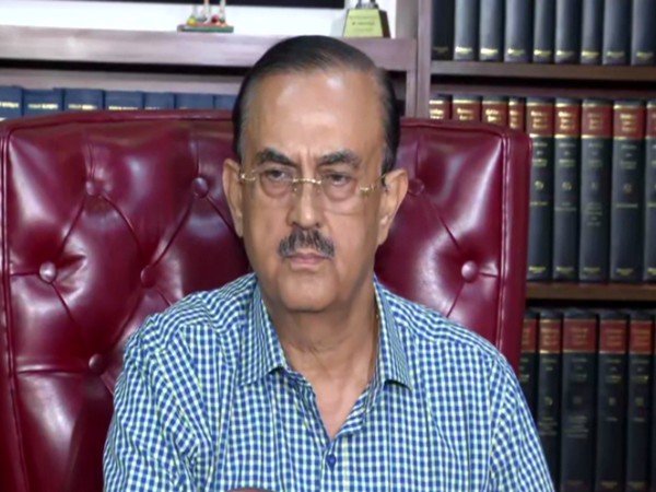 पता नहीं जांच किस दिशा में जा रहा है