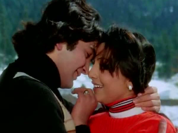 तेरे चेहरे से नज़र नहीं हटती... तेरे चेहरे से नज़र नहीं हटती...
