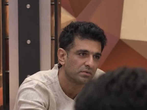 एजाज़ की फ्लर्टिंग
