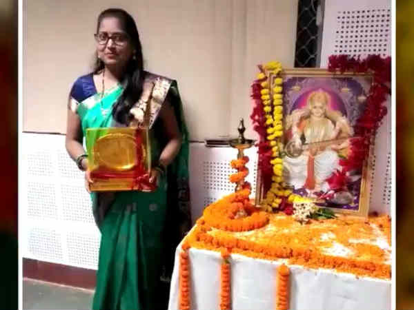 लड़खड़ाईं सीमा लड़खड़ाईं सीमा