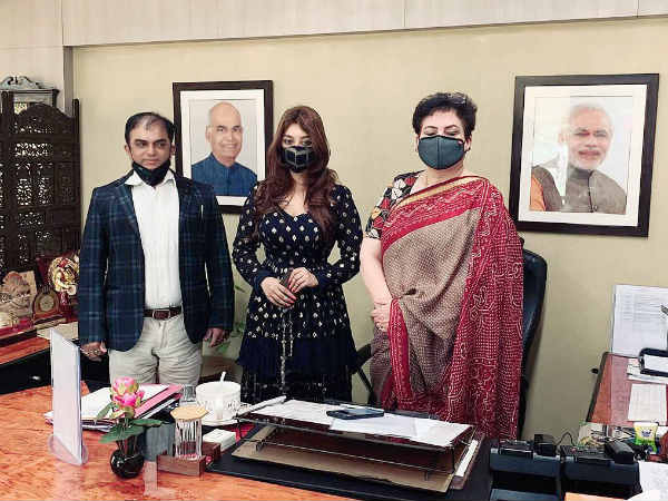 ऋचा चड्ढा ने की कानूनी कार्रवाई ऋचा चड्ढा ने की कानूनी कार्रवाई