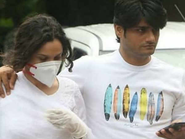 200 करोड़ का हर्जाना