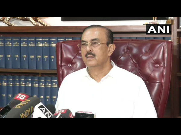 मुंबई पुलिस क्या बोली