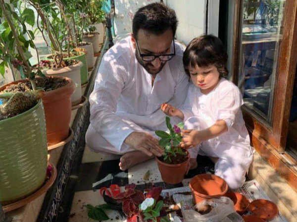 लॉकडाउन में तैमूर लॉकडाउन में तैमूर