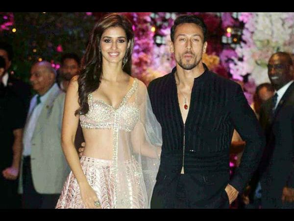 बेहद पॉपुलर