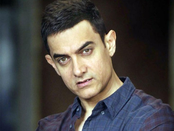 गुपचुप तरीके से कोर्ट में शादी
