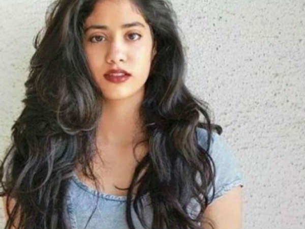 बना ली है अलग पहचान