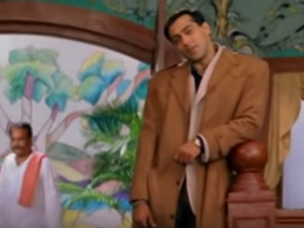 हम साथ साथ हैं