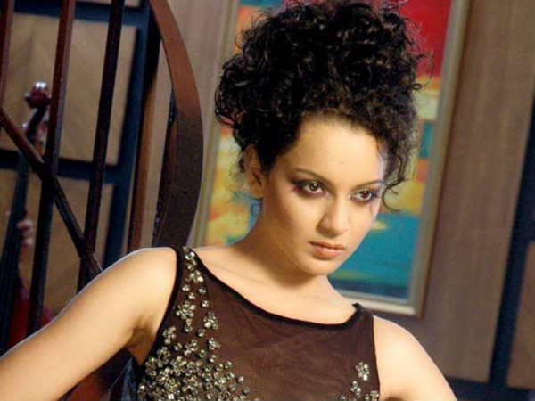 आगे कंगना ने लिखा