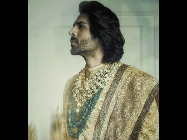 शाही अंदाज़ शाही अंदाज़