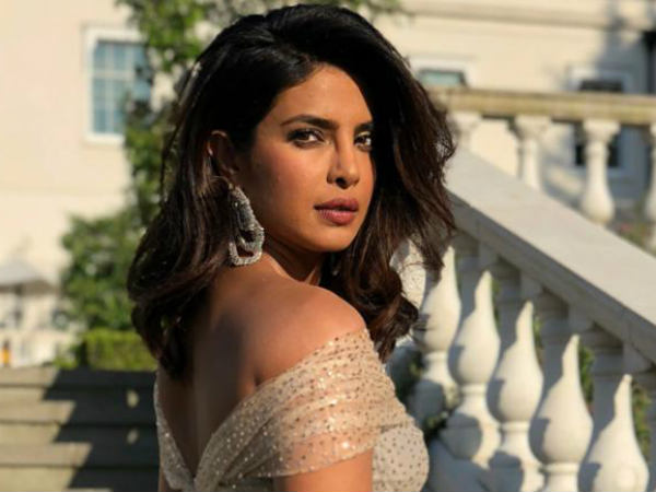 नंबर 6- प्रियंका चोपड़ा नंबर 6- प्रियंका चोपड़ा