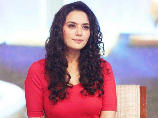 आज टेस्ट निगेटिव आया तो तनाव मुक्त हुई