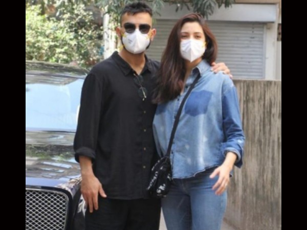 फोटोग्राफर्स को भिजवाए थे लग्जरी गिफ्ट्स