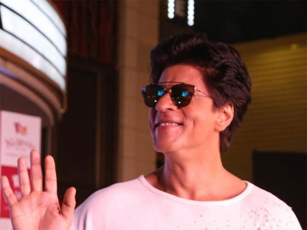 4. शाहरुख खान 4. शाहरुख खान