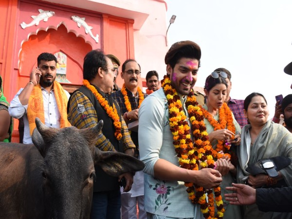 गुरमीत चौधरी अयोध्या में गुरमीत चौधरी अयोध्या में