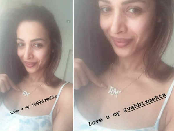 एक दूसरे के साथ खुश एक दूसरे के साथ खुश