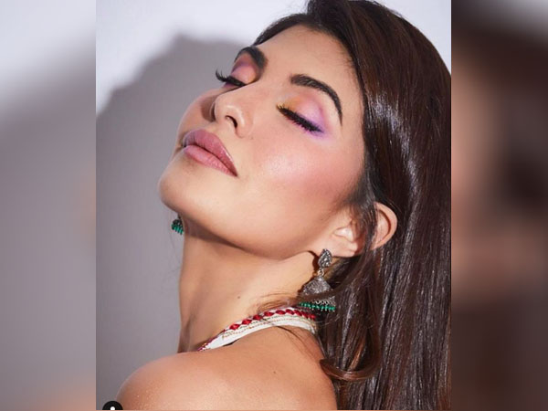 जैकलीन के पास तीन बड़े प्रोजेक्ट जैकलीन के पास तीन बड़े प्रोजेक्ट