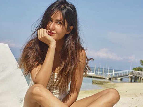 कैटरीना कैफ पर भी आईटी विभाग का छापा कैटरीना कैफ पर भी आईटी विभाग का छापा