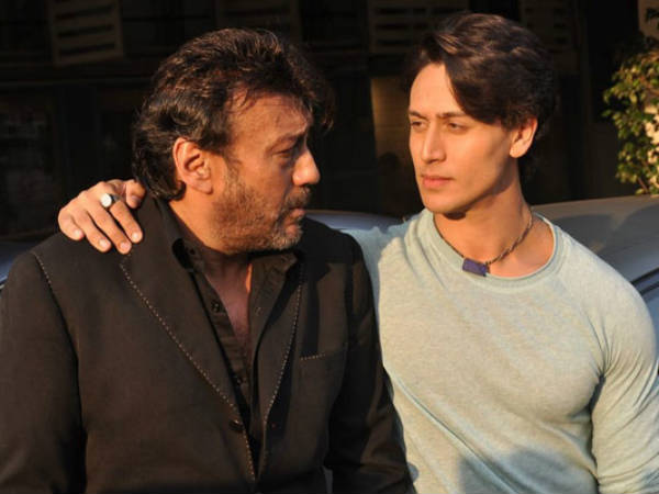 जैकी ने बताया जब मैं बच्चों से मिलता हूं जैकी ने बताया जब मैं बच्चों से मिलता हूं