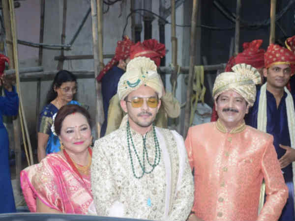 हजारों लोगों की मौतें हजारों लोगों की मौतें