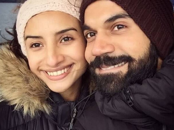 सिटिलाइट्स से डेब्यू सिटिलाइट्स से डेब्यू